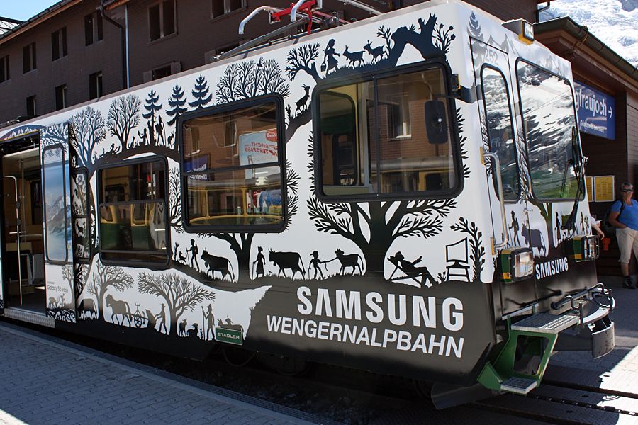 Scherenschnitte an Wengeneralp Bahn Scherenschnitte an Wengeneralp Bahn